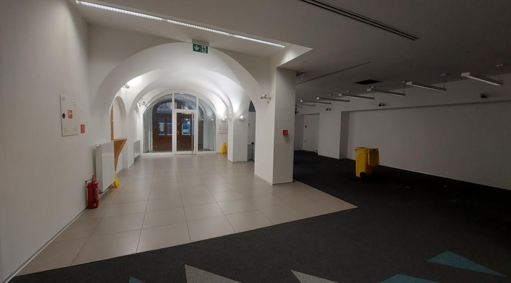 Lukratívny 250-350m2 obchodný priestor na Obchodnej ulici, BAI 