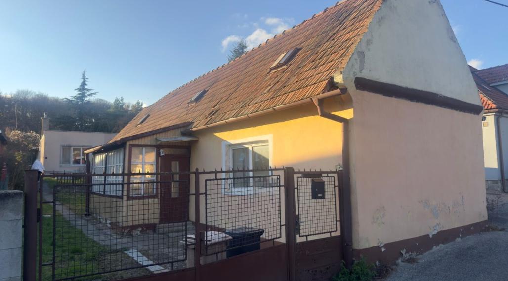  Rodinný dom na predaj v srdci Devína, nachádza sa na ulici Kozičová v Bratislave IV TOP