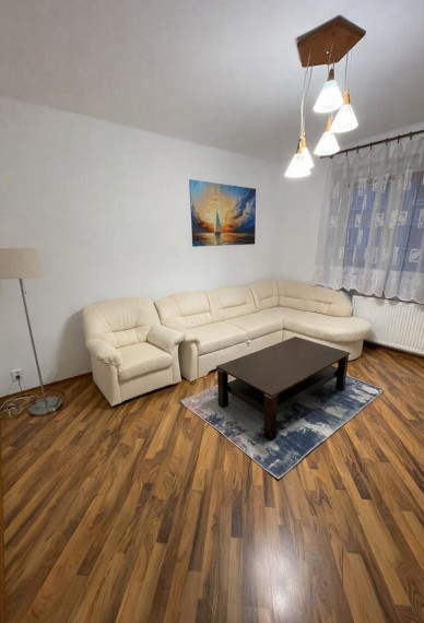 Pekný dvojizbový byt na prenájom, nachádza sa na ulici Odbojárov v Bratislave III TOP