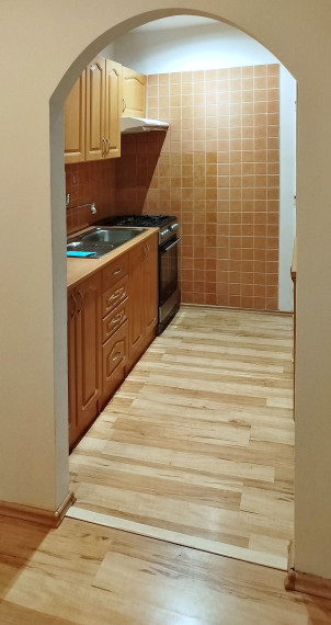 3i byt s garážou na prenájom, Trenčín, Sihoť I, 750,- € s energiami