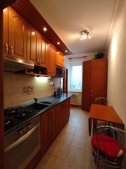 Priestranný 2,5 izbový byt na Súmračnej ulici v Ružinove na prenájom