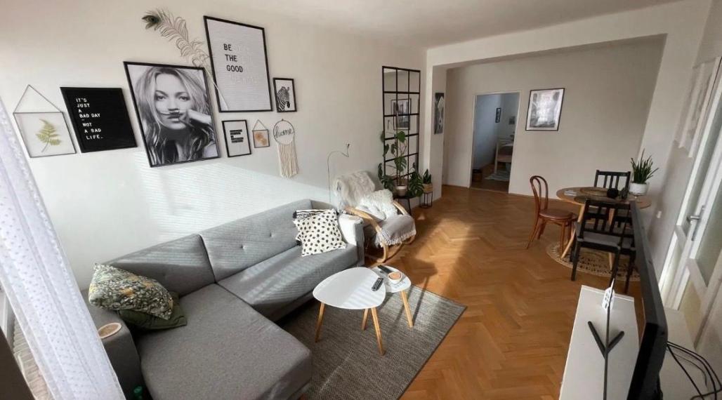 Moderne zariadený a praktický byt na predaj - Bratislava II