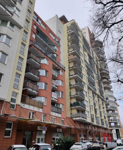 Príjemný a svetlý 2-izbový byt s balkónom na predaj - Bratislava II TOP