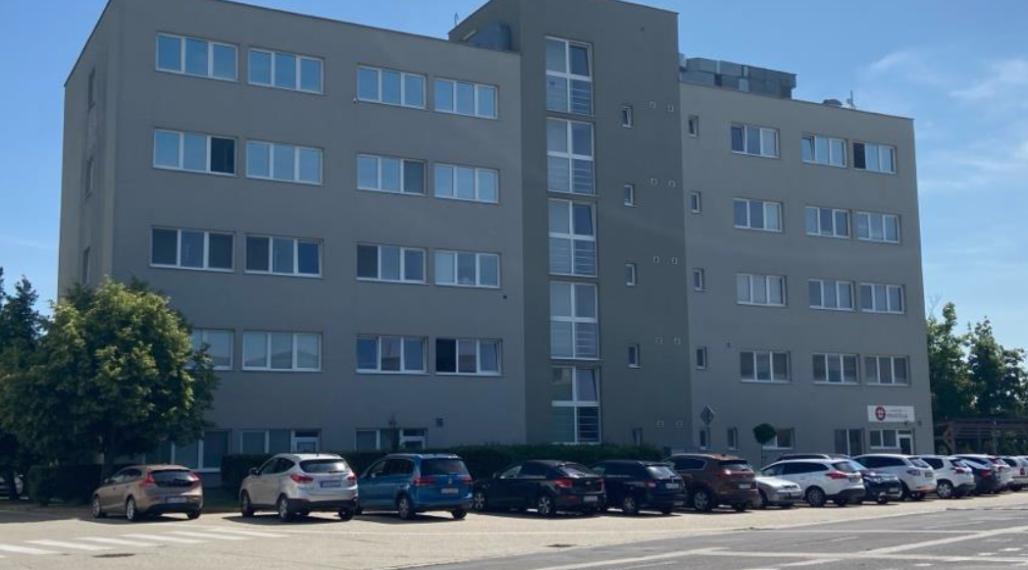 ADMINISTRATÍVNE budovy na PREDAJ, Na Pántoch – Rača 