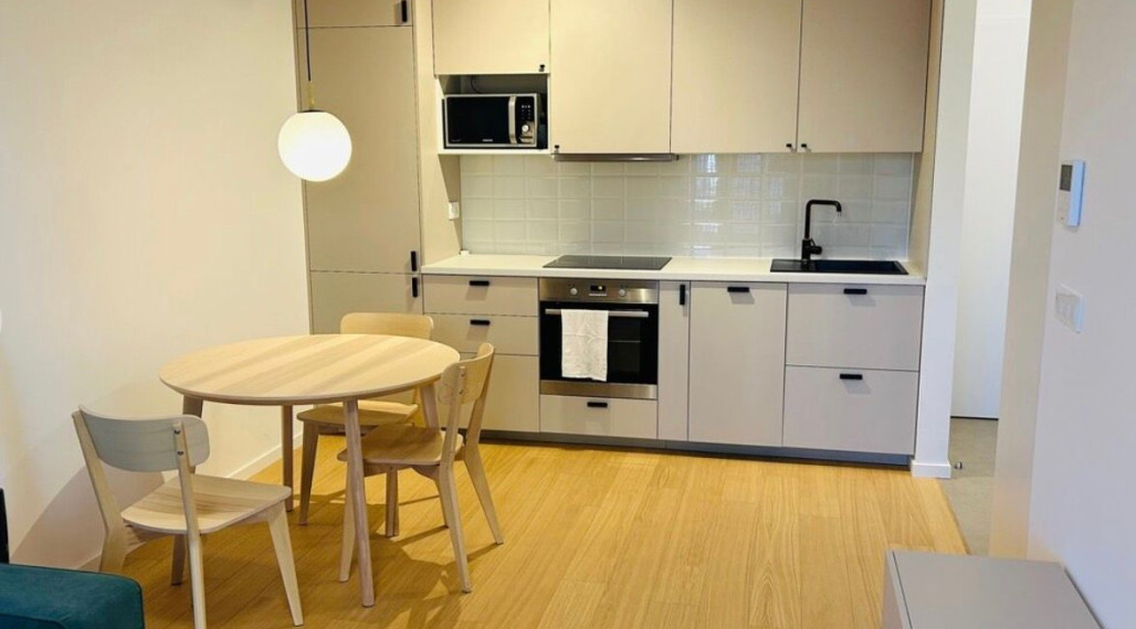 Príjemný 2 izbový byt v rezidencií Pri Mýte - na prenájom, Bratislava III TOP