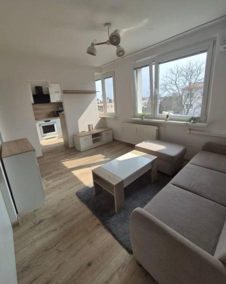 Útulný 1i byt na predaj, Bratislava II TOP