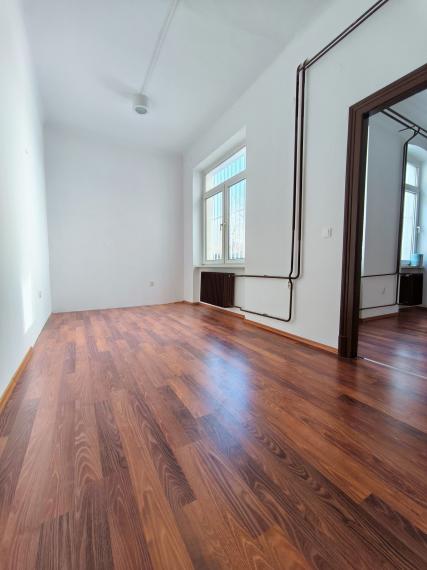 Na prenájom atraktívny obchodný priestor - ul. Šancova, Bratislava I