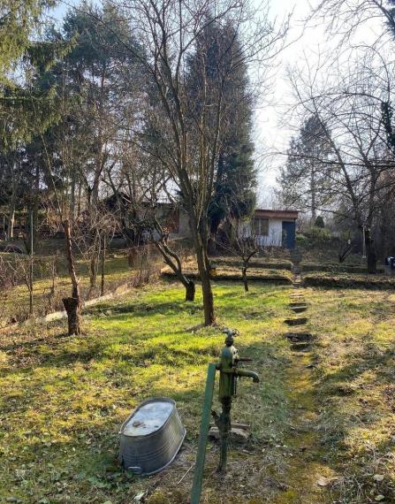 Na predaj slnečná záhrada v obľúbenej rekreačnej lokalite Veľká Lúka - Bratislava IV TOP