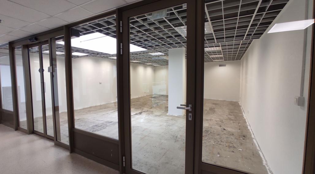 Obchodno-administratívny priestor 96,38m2 s výkladom do átria objektu, Vienna Gate, Kopčianska-Petržalka