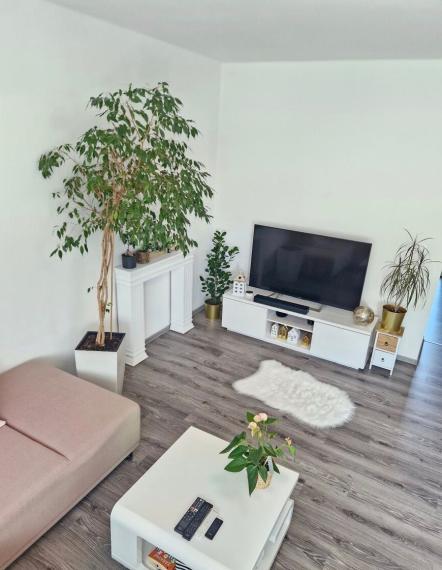 Na prenájom kompletne zrekonštruovaný a zariadený 3 izbový byt, Bratislava III TOP