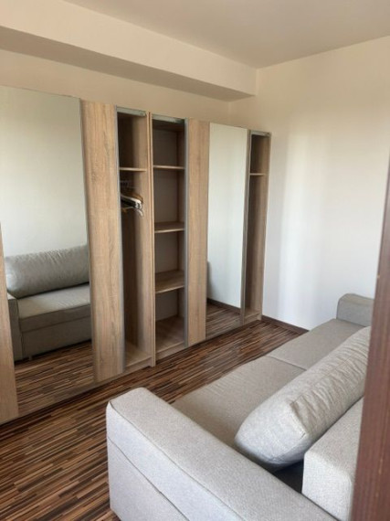 Na prenájom kompletne zariadený 2-izbový byt s balkónom 