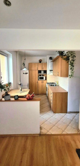  Na predaj 2-izbový byt s balkónom v Pezinku, TOP