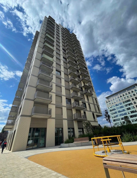 Na prenájom úplne nový, štýlovo zariadený 2-izbový byt s balkónom v prestížnej novostavbe Millhaus