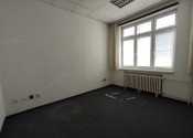 Kancelársky celok v historickej budove centre Bratislavy na Grossligovej ulici, aj s parkovaním, 109,38 m2, 147m2 alebo 169,30 m2 - fotografia 5