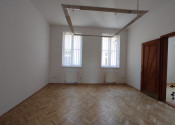 Priestor 165,7m2 s výhľadom do Úradu Vlády, v krásnej historickej budove, Štefánikova,BAI - fotografia 6