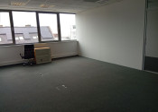 Kancelárie s výmerou - 34, 35, 46, 65 a 83 m2 v Trenčíne – širšie centrum - fotografia 3