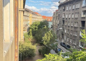 Na prenájom priestranný a kompletne zariadený 3-izbový byt na Björnsonovej ulici - fotografia 1