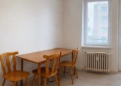 Na prenájom priestranný a kompletne zariadený 3-izbový byt na Björnsonovej ulici - fotografia 3