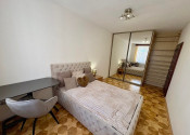 Na dlhodobý prenájom priestranný a kvalitne zariadený 3-izbový byt  - fotografia 10