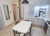 Na prenájom nadštandardný 2-izbový byt v prestížnej Bezručova Residence - fotografia 11