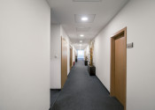 NA PREDAJ Polyfunkčná budova s výbornou dostupnosťou a investičným potenciálom | Bratislava – Nové Mesto - fotografia 8