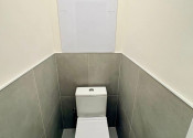 Na predaj útulný a moderne zrekonštruovaný 1,5-izbový byt v stave holobyt  - fotografia 8