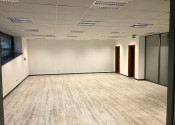 Obchodný/kancelársky priestor na prízemí, 111 m² + 4x PARKING, Smrečianska-BAIII - fotografia 4