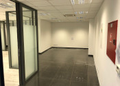 Obchodný/kancelársky priestor na prízemí, 111 m² + 4x PARKING, Smrečianska-BAIII - fotografia 5