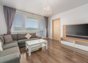 Na predaj 3 izbový byt s balkónom v obci Slovenský Grob  - fotografia 3