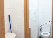 Na predaj mimoriadne priestranný, reprezentatívny veľkometrážny byt na prestížnej adrese Mickiewiczova - fotografia 3
