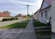 Na predaj starší 5-izbový rodinný dom v obci Jablonica, okres Senica TOP - fotografia 5