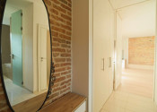 Na predaj priestranný a svetlý 2-izbový byt s balkónom - fotografia 25