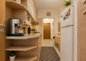 Na predaj príjemný, slnečný a tichý 1,5-izbový byt s balkónom  - fotografia 5