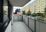 Na prenájom svetlý 2-izbový byt s výmerou a priestranným balkónom  - fotografia 15