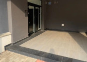 Na prenájom svetlý 2-izbový byt s výmerou a priestranným balkónom  - fotografia 18