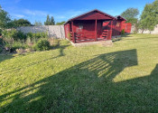 Na predaj pekný, oplotený pozemok v osobnom vlastníctve o výmere 419 m2 - fotografia 1