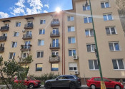 Na predaj priestranný 3-izbový byt s balkónom na obľúbenej Oravskej ulici v Bratislave – Nivy TOP - fotografia 39