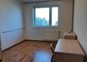 3-izbový byt s parkovaním na prenájom - fotografia 5