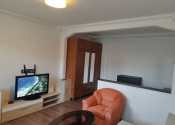 Na predaj priestranný 2-izbový byt s dvomi loggiami - fotografia 1