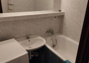 Na predaj priestranný 2-izbový byt s dvomi loggiami - fotografia 7