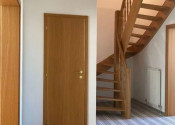 Na prenájom kompletne zariadený 3-izbový mezonet s výmerou 121 m2  - fotografia 9