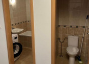 Na prenájom priestranný 1-izbový byt s výmerou 45 m2 v obľúbenej lokalite Petržalky  - fotografia 6