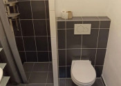 Na prenájom útulná garsónka s balkónom v tichej lokalite Bratislavy - fotografia 3