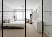 Na prenájom elegantný, nadštandardne priestranný 2-izbový byt s výmerou 80 m2  - fotografia 14