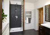 Na prenájom elegantný, nadštandardne priestranný 2-izbový byt s výmerou 80 m2  - fotografia 15