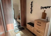 Na prenájom kompletne zariadený a veľmi dobre udržiavaný 2-izbový byt - fotografia 5