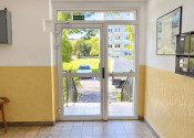 Na predaj priestranný 2-izbový byt s výmerou 61 m2 - fotografia 8