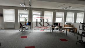Celok kancelárií v blízkosti Klientskeho centra, Trnavská cesta, 310m2 - fotografia 2