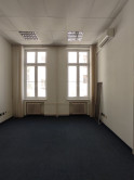 Kancelárske priestory v historickej budove centre Bratislavy na Grossligovej ulici, aj s parkovaním, 109,38 m2, 147m2 alebo 169,30 m2 - fotografia 6
