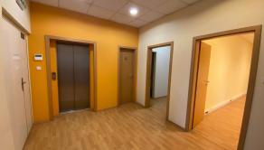 Administratívny priestor na prenájom - Bratislava V - fotografia 7